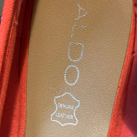 Aldo Khabou Red Rhinestone Embellished Women's Flats - Picture 8 of 16